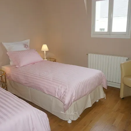 La Touraine Romantique Basilique Plumereau Appartement